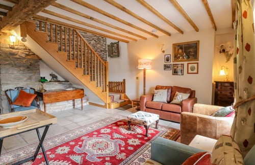 Brecon Cottage | Cabin ∙ 4 bedrooms ∙ 10 guests