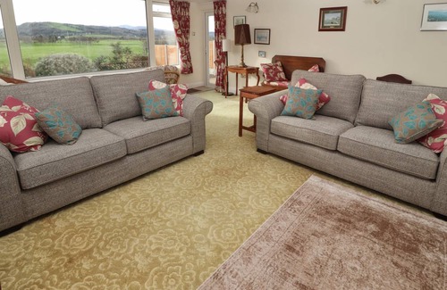 Rhos on Sea Cottage | Cabin ∙ 4 bedrooms ∙ 7 guests