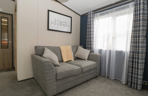 Burnham-on-Sea Cottage | Cabin ∙ 4 bedrooms ∙ 8 guests