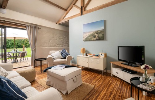 Sculthorpe Cottage | Cabin ∙ 4 bedrooms ∙ 8 guests