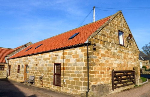 Ellerby Cottage | Cabin ∙ 4 bedrooms ∙ 8 guests