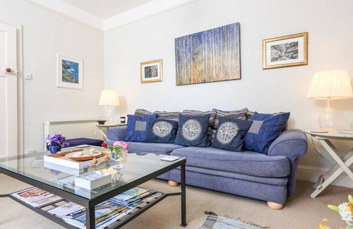 Salcombe Cottage | Cabin ∙ 4 bedrooms ∙ 8 guests
