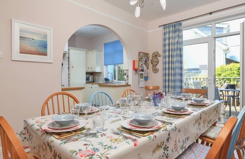 Salcombe Cottage | Cabin ∙ 4 bedrooms ∙ 8 guests