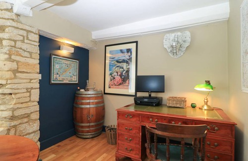 Sherston Cottage | Cabin ∙ 4 bedrooms ∙ 8 guests