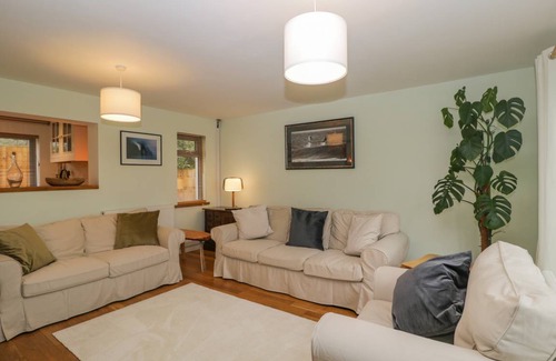 Calne Cottage | Cabin ∙ 4 bedrooms ∙ 8 guests