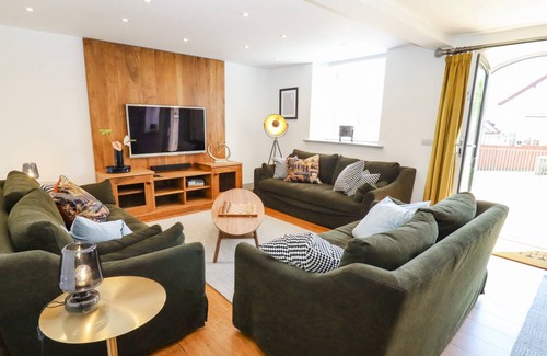 Lydney Cottage | Cabin ∙ 4 bedrooms ∙ 8 guests