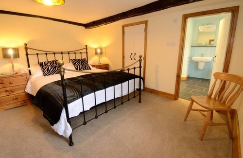 Langdale Cottage | Cabin ∙ 4 bedrooms ∙ 8 guests
