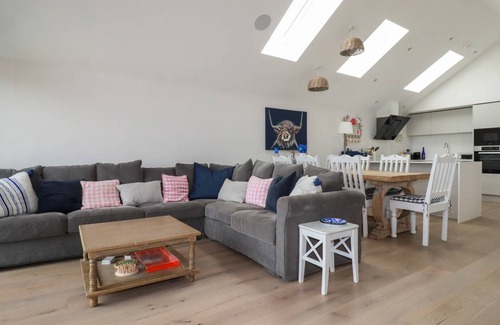 Porth Cottage | Cabin ∙ 4 bedrooms ∙ 8 guests