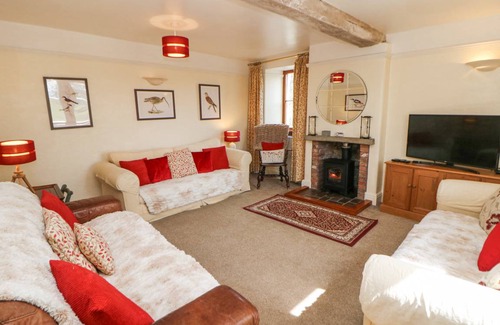 Cauldon Low Cottage | Cabin ∙ 4 bedrooms ∙ 8 guests