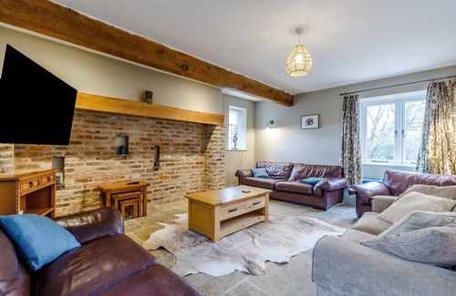 Stainforth Cottage | Cabin ∙ 4 bedrooms ∙ 9 guests