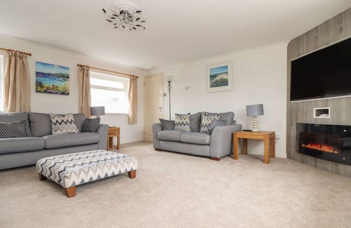 Mullion Cottage | Cabin ∙ 4 bedrooms ∙ 9 guests
