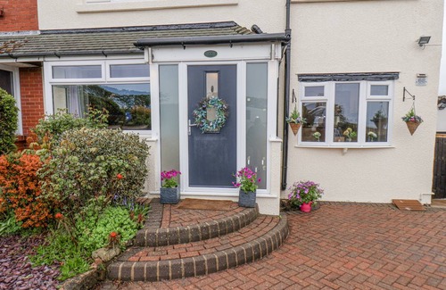 Burniston Cottage | Cabin ∙ 4 bedrooms ∙ 8 guests