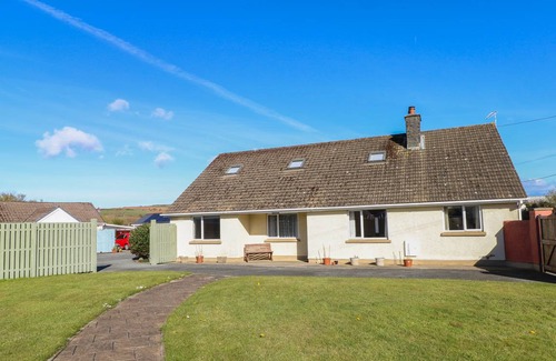 Letterston Cottage | Cabin ∙ 4 bedrooms ∙ 8 guests
