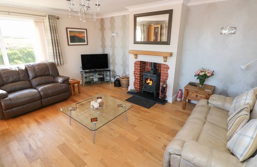 Letterston Cottage | Cabin ∙ 4 bedrooms ∙ 8 guests