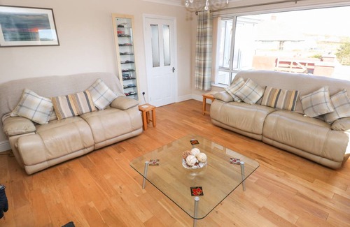 Letterston Cottage | Cabin ∙ 4 bedrooms ∙ 8 guests