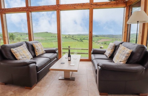 Llannefydd Cottage | Cabin ∙ 4 bedrooms ∙ 9 guests