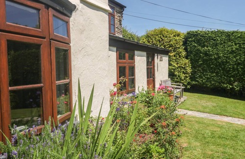 Pensilva Cottage | Cabin ∙ 4 bedrooms ∙ 8 guests