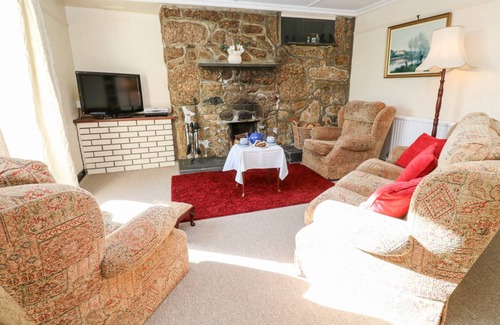 Penzance Cottage | Cabin ∙ 4 bedrooms ∙ 6 guests