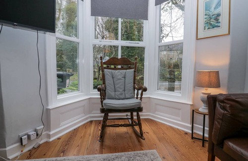 Silverdale Cottage | Cabin ∙ 4 bedrooms ∙ 8 guests