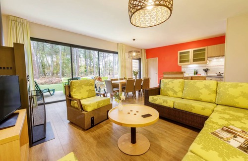 Les-Trois-Moutiers Cottage | Cabin ∙ 4 bedrooms ∙ 8 guests