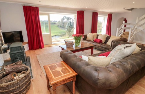 Berwick-upon-Tweed Cottage | Cabin ∙ 4 bedrooms ∙ 8 guests