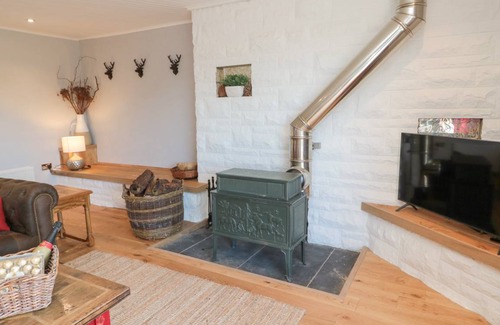 Berwick-upon-Tweed Cottage | Cabin ∙ 4 bedrooms ∙ 8 guests