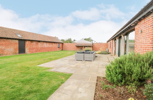 Norwich Cottage | Cabin ∙ 4 bedrooms ∙ 10 guests