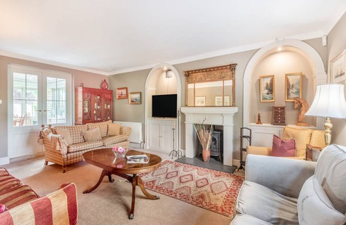 Sleaford Cottage | Cabin ∙ 5 bedrooms ∙ 12 guests