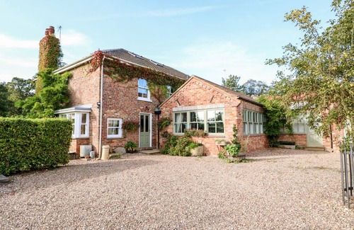 Burgh le Marsh Cottage | Cabin ∙ 5 bedrooms ∙ 12 guests