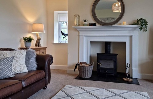 Scaniport Cottage | Cabin ∙ 5 bedrooms ∙ 9 guests