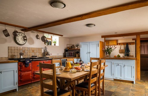 Combe Martin Cottage | Cabin ∙ 5 bedrooms ∙ 10 guests