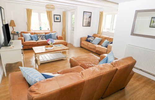 Nolton Cottage | Cabin ∙ 5 bedrooms ∙ 10 guests