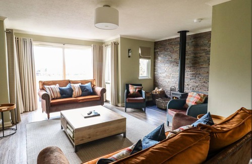 Glencoe Cottage | Cabin ∙ 5 bedrooms ∙ 10 guests