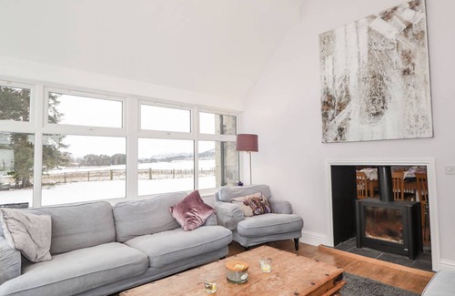 Kingussie Cottage | Cabin ∙ 5 bedrooms ∙ 10 guests