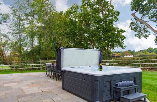 Ashford Cottage | Cabin ∙ 5 bedrooms ∙ 11 guests