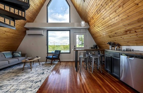 Makanda Cabin | Cabin ∙ 5 bedrooms ∙ 12 guests