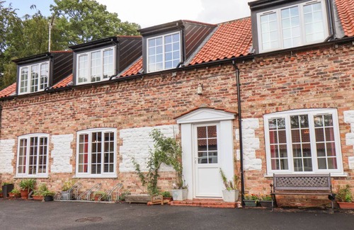 Bridlington Cottage | Cabin ∙ 5 bedrooms ∙ 12 guests