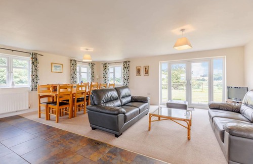 Tenbury Wells Cottage | Cabin ∙ 5 bedrooms ∙ 10 guests