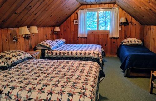 Strawberry House | Cabin #5