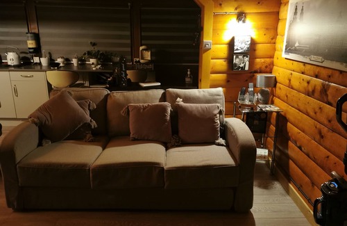 Bronaber Cabin | Cabin 51 has the most amazing views of the Rhinog Mountain ranges.