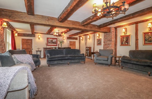 Ryther Cottage | Cabin ∙ 6 bedrooms ∙ 12 guests