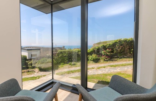 Trenance Cottage | Cabin ∙ 6 bedrooms ∙ 10 guests