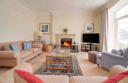 Trebetherick Cottage | Cabin ∙ 6 bedrooms ∙ 12 guests
