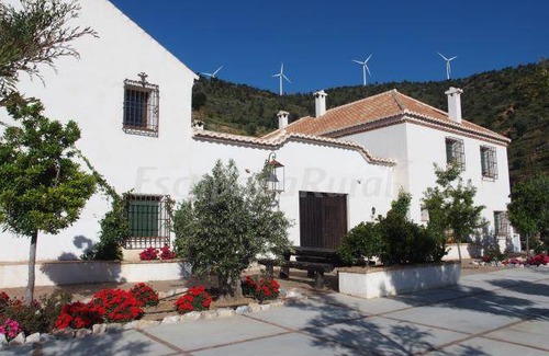Lujar Cottage | Cabin ∙ 6 bedrooms ∙ 20 guests