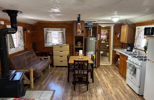 South Fork Cabin | Cabin 6 - Grandview Cabins