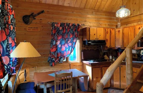 Sterling Cabin | Cabin 6 on the Kenai River.