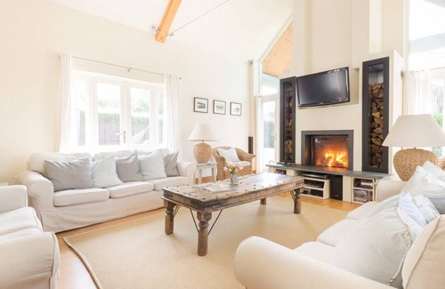 Trebetherick Cottage | Cabin ∙ 7 bedrooms ∙ 14 guests