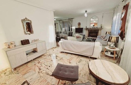 Alpedrete Cottage | Cabin ∙ 7 bedrooms ∙ 16 guests