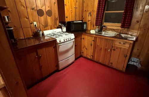 Carp Lake Cabin | Cabin #7 - "Waugoshance"