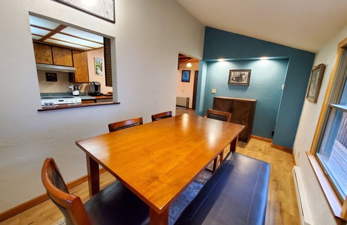 North Douglas Cabin | Cabin & A-Frame w/Firepit near Eaglecrest, Fishing & Trails
